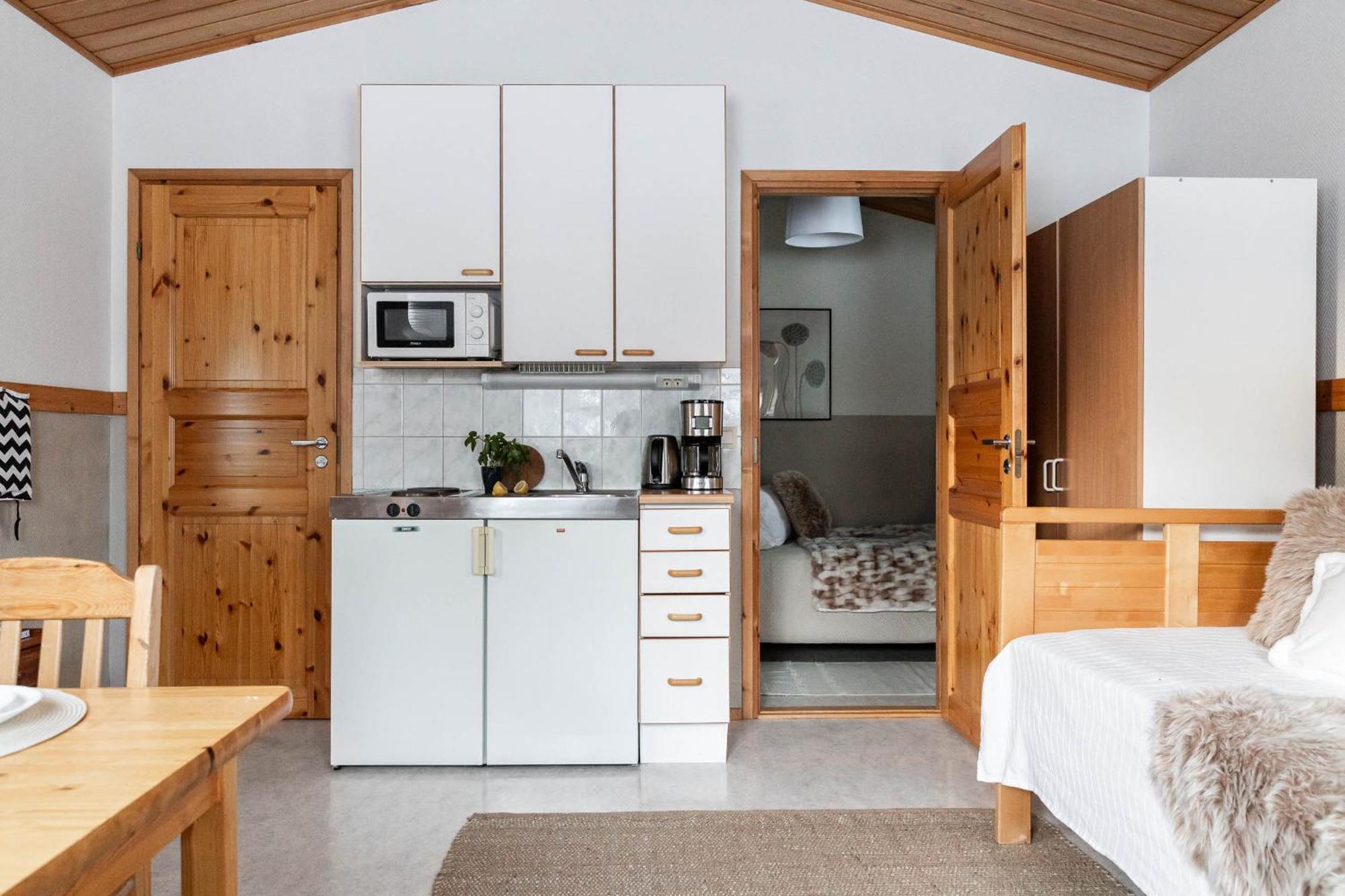 קמיארבי Lapland Arctic Cabins מראה חיצוני תמונה