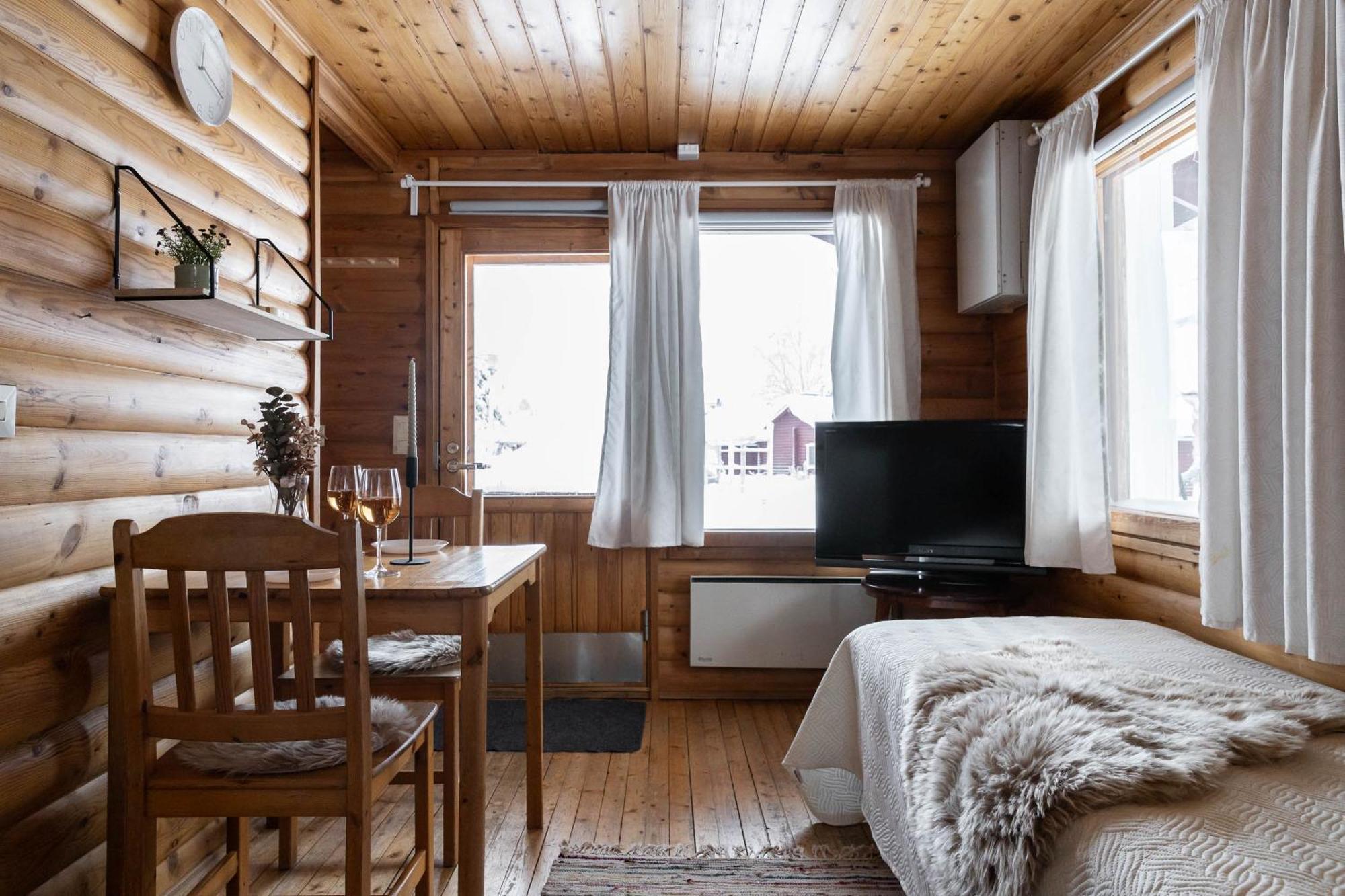 קמיארבי Lapland Arctic Cabins מראה חיצוני תמונה